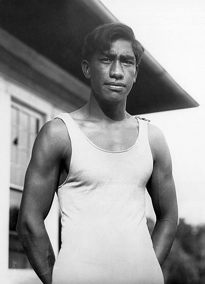 photo du surfeur Duke Paoa Kahinu Mokoe Hulikohola Kahanamoku